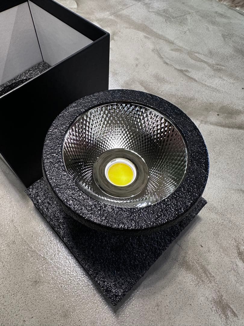 BARREL【NEO AMATERAS 20W】電球E26 色温度：5900K