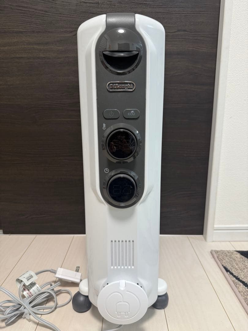 美品⭐︎DeLonghi オイルヒーター ホワイト