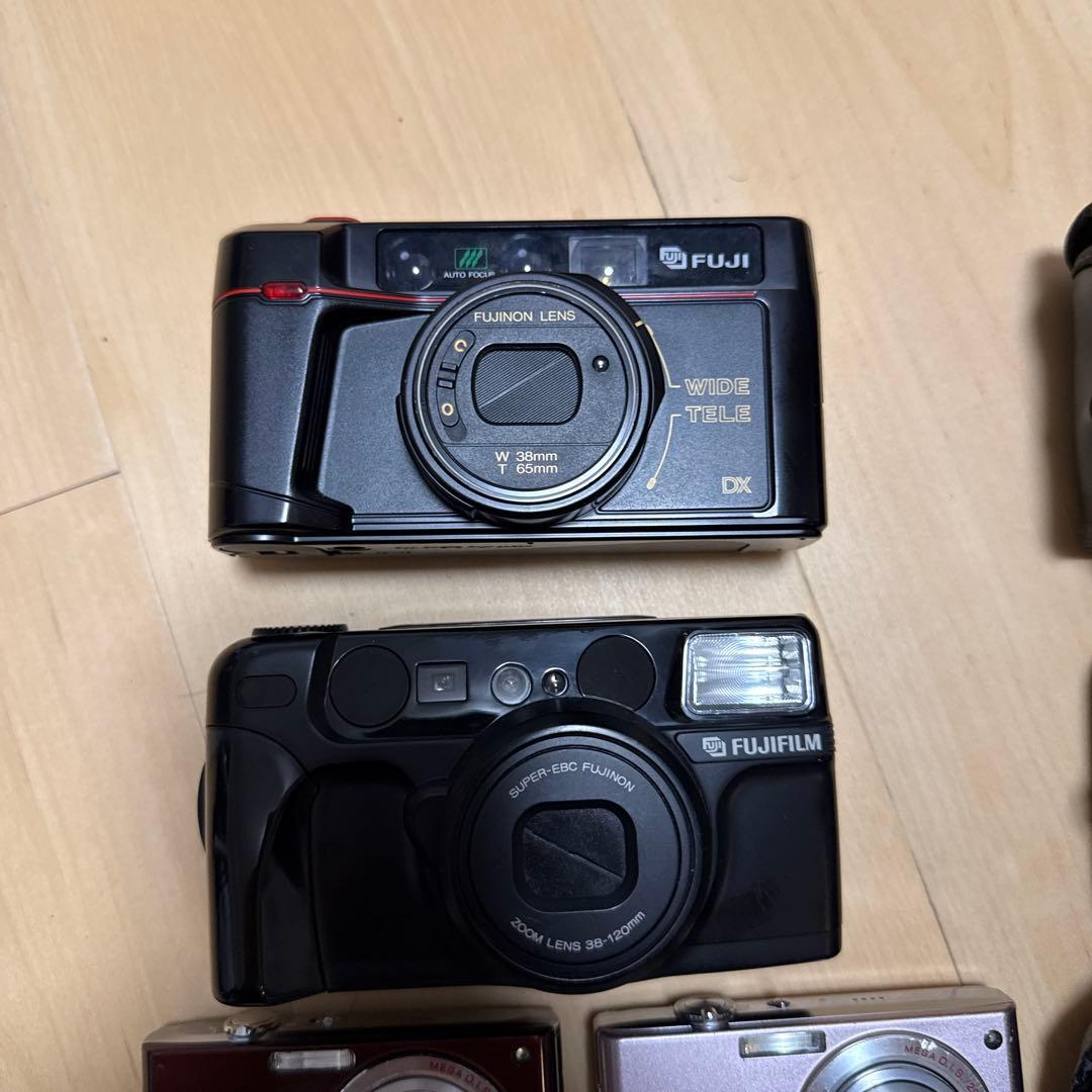 フィルム・デジタルカメラ8点