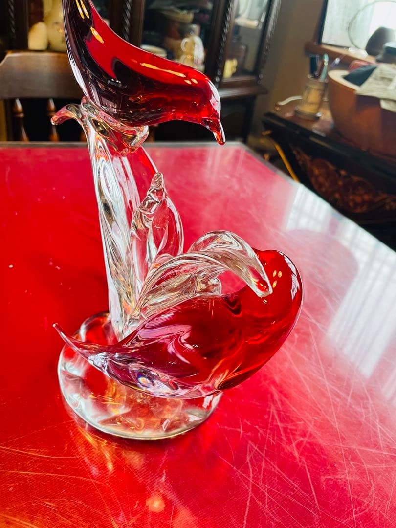 【美品】赤色　レッドガラス 小鳥　彫刻 置物　インテリア アンティーク