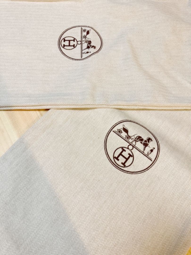 未使用品　HERMES エルメス 保存袋　８枚　タグ無し