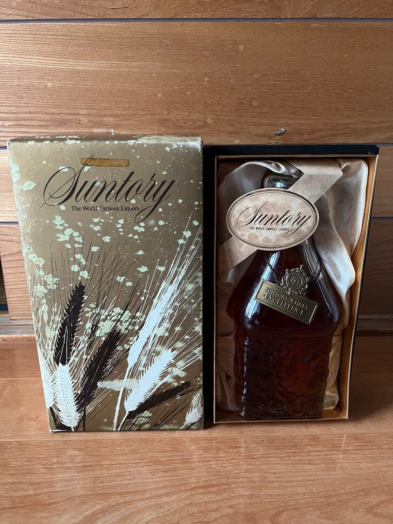 Suntory Whisky Excellence.⭐︎特級ウイスキー⭐︎箱付