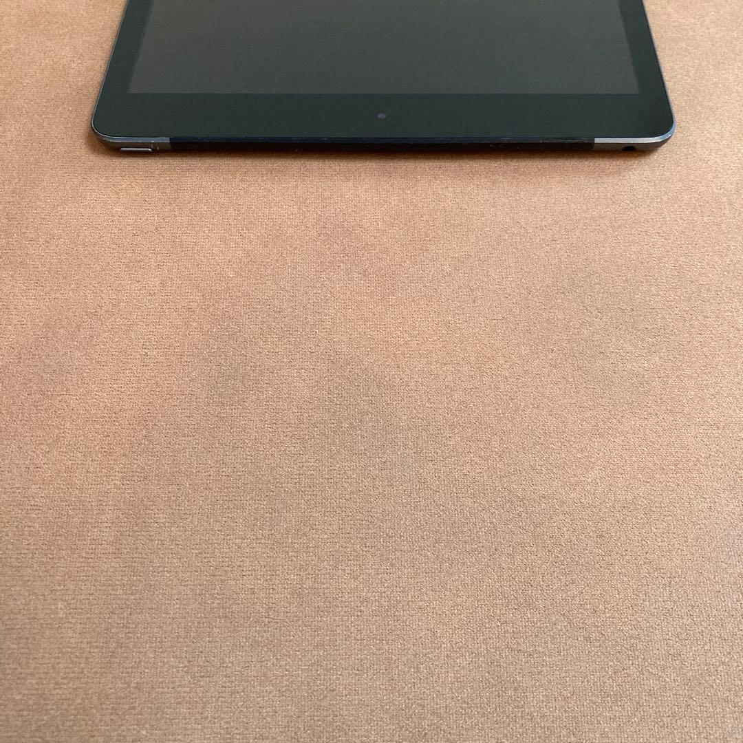 3678【早い者勝ち】電池最良好☆iPad8 第8世代 32GB SIMフリー☆