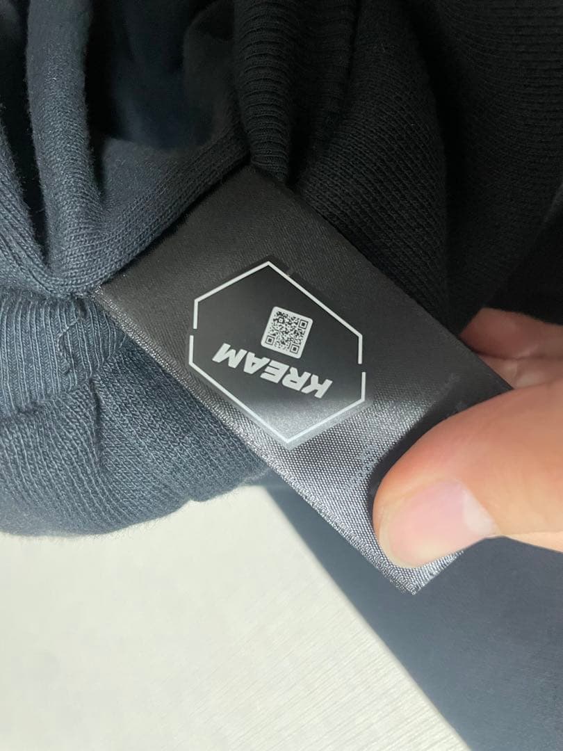 正規品yeezy gap balenciaga dove フーディ　パーカー　m