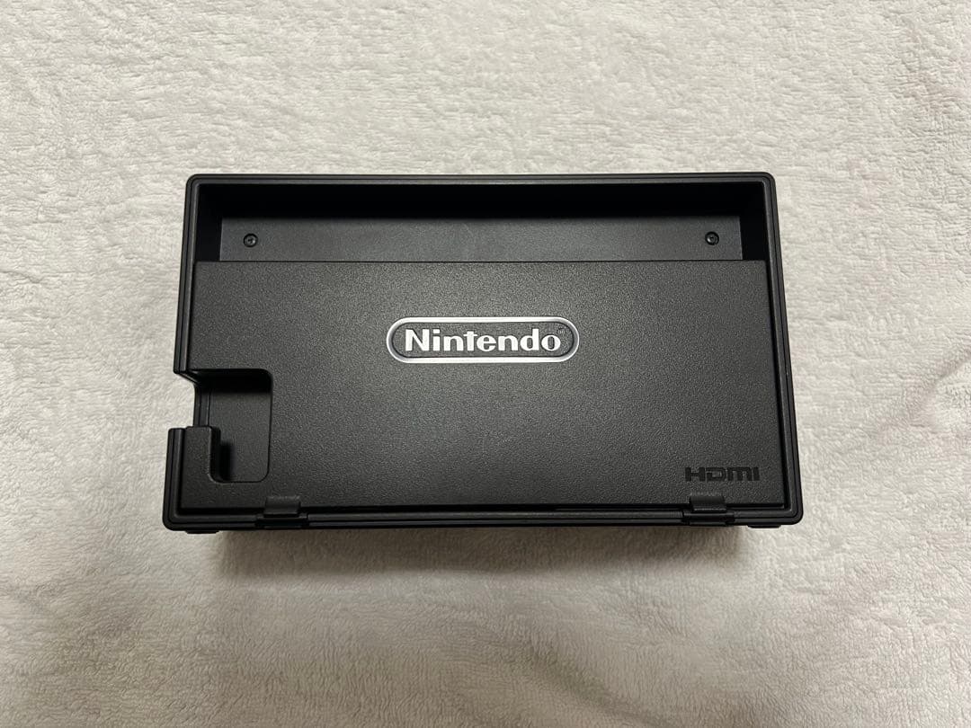 Nintendo Switch本体+ケース付