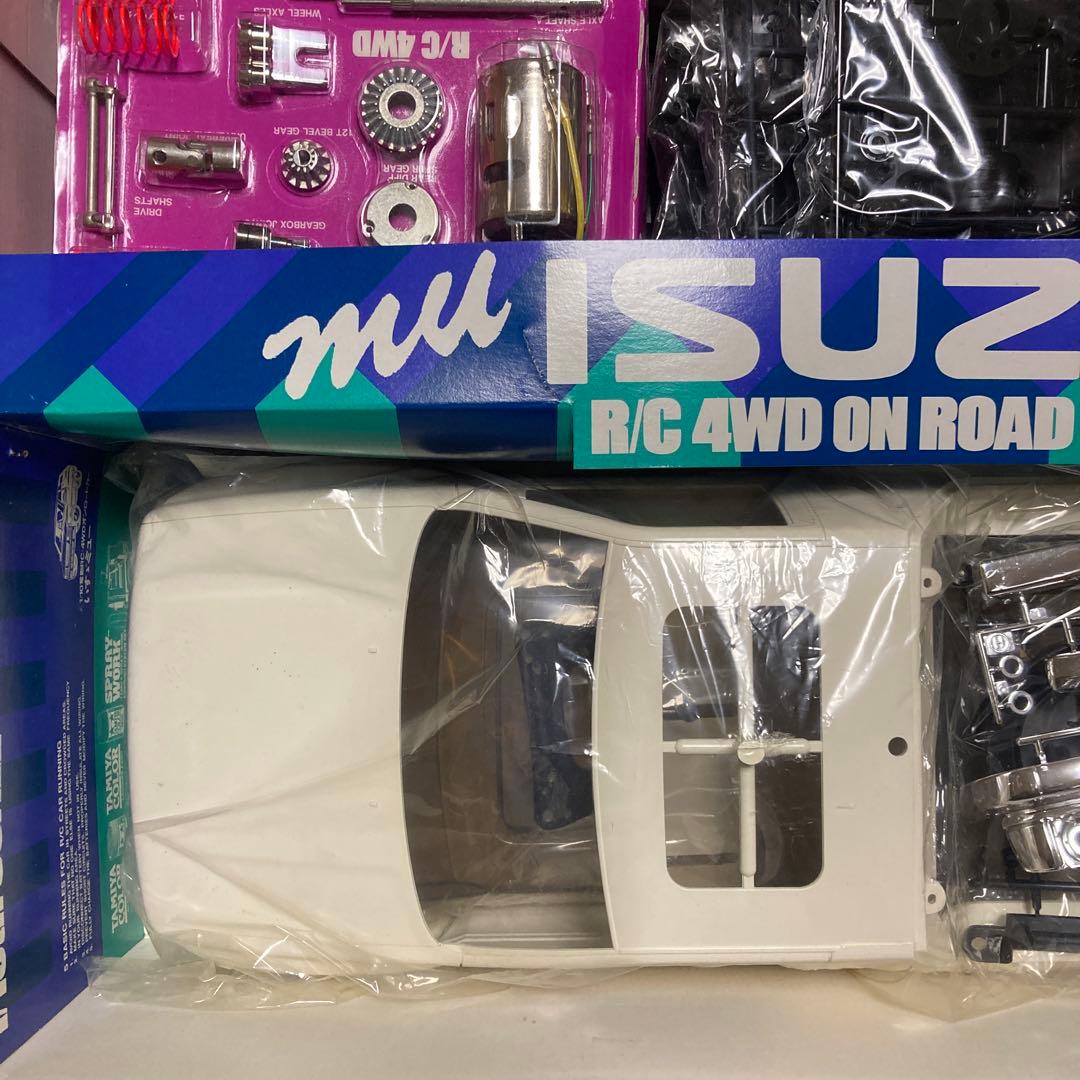 タミヤ1/10RC いすゞミュー