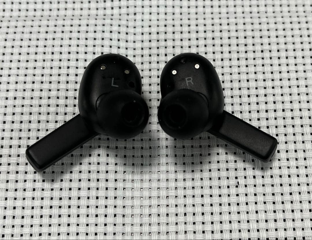 Bang & Olufsen Beoplay Eleven ワイヤレスイヤホン