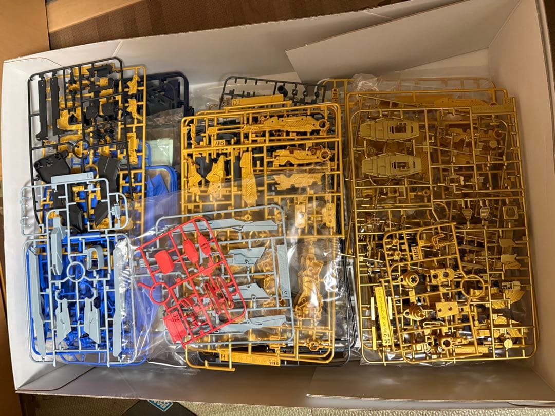 PGストライクフリーダム　一部組み立て