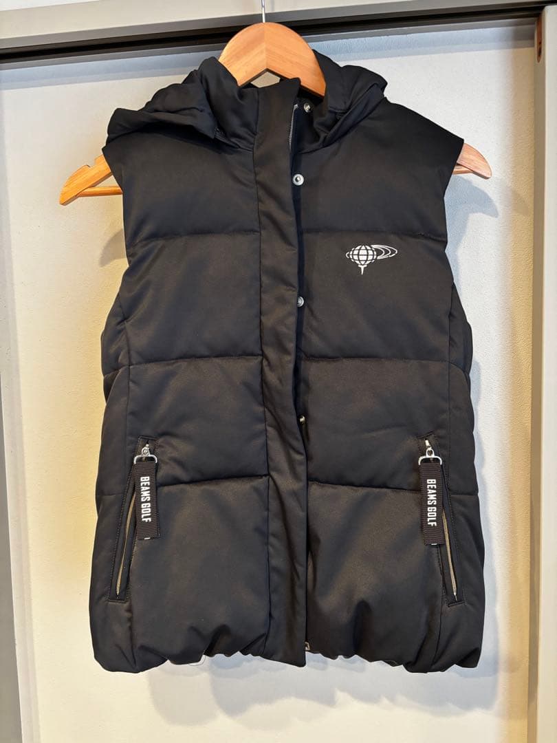 BEAMSGOLF フード付き ブラックベスト