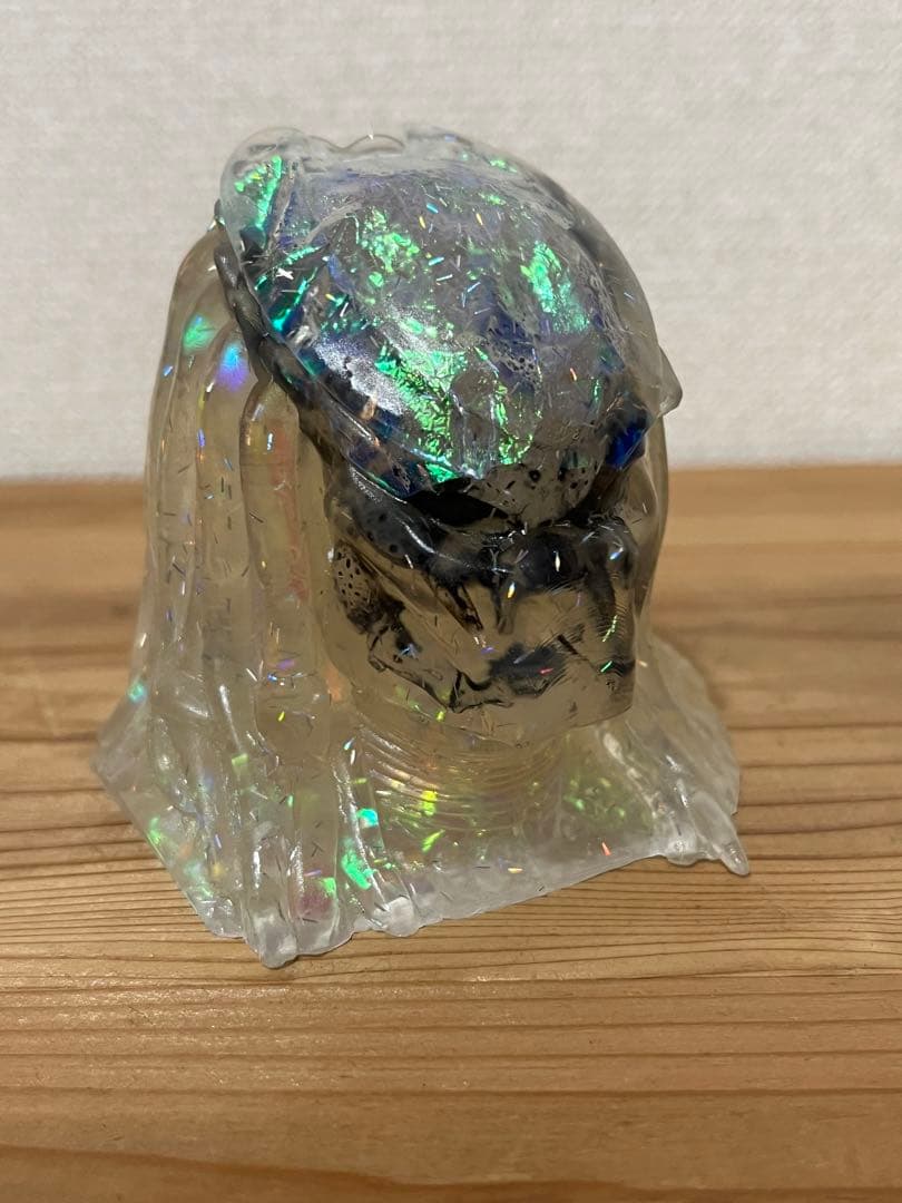 X ray プレデター フィギュア　クリア　蓄光