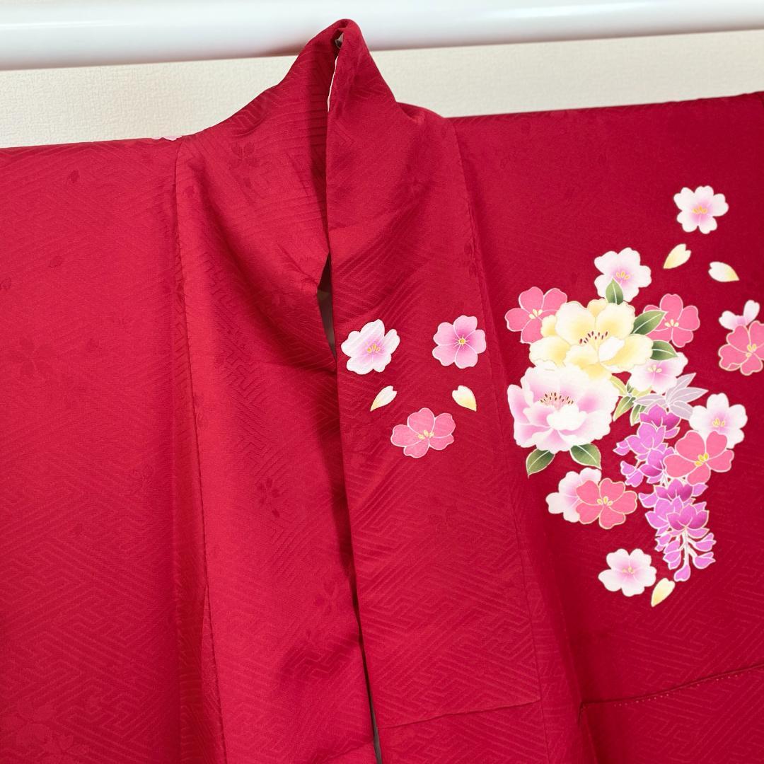akmx193 正絹 振袖 　赤色 パールトーン加工 9号 花柄