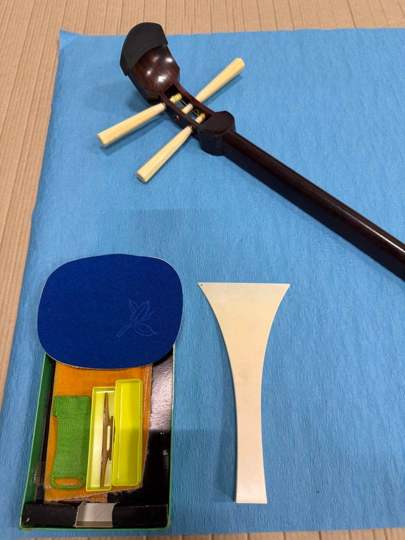 ケース付き　三味線 本体 花柄装飾