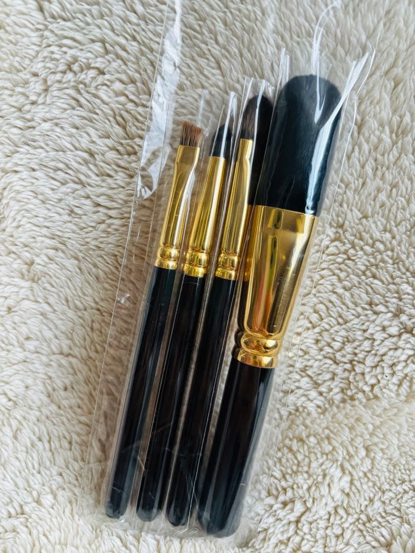 【新品未使用】白鳳堂　化粧筆4本セット