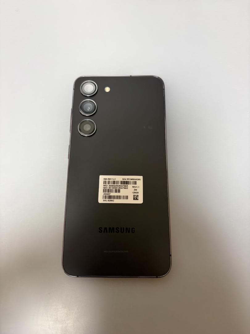 新品同様 Galaxy S23 US版 SIMフリー