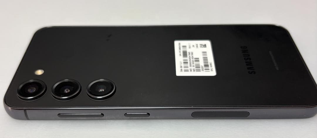 新品同様 Galaxy S23 US版 SIMフリー