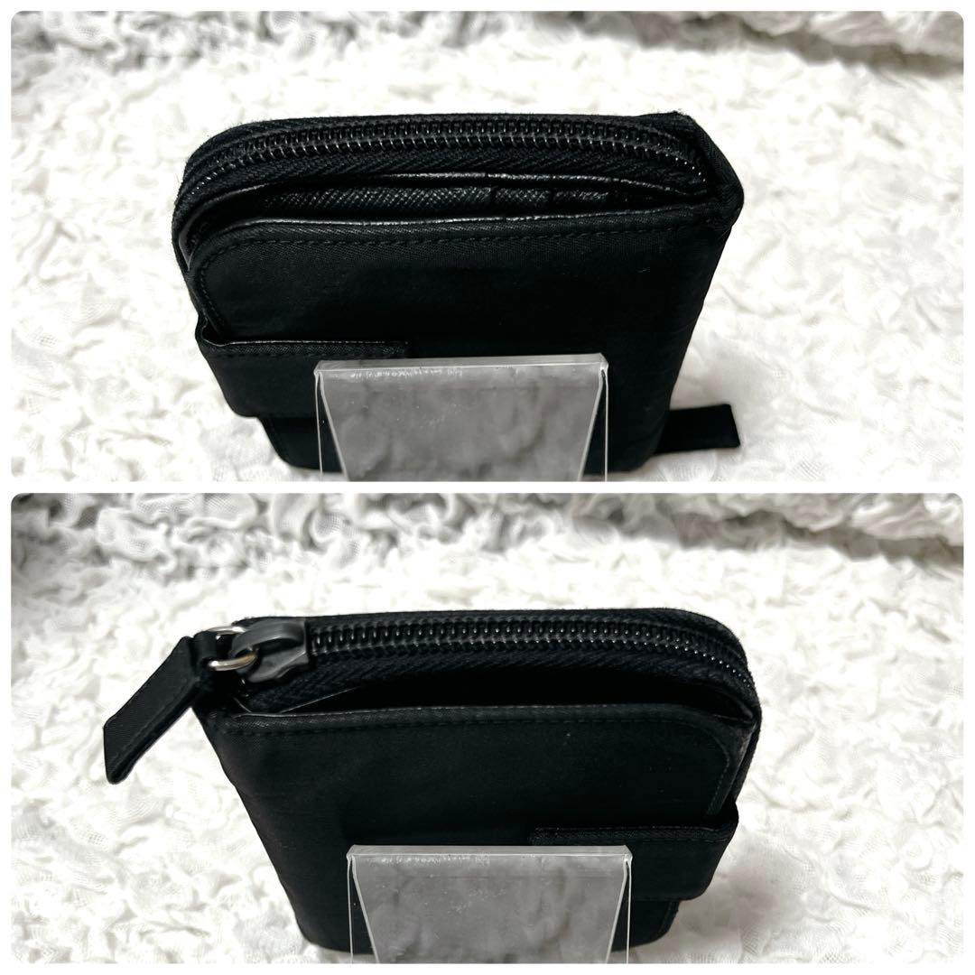 プラダ　ナイロン　レザー　三角ロゴ　コンパクト　二つ折り　財布　PRADA
