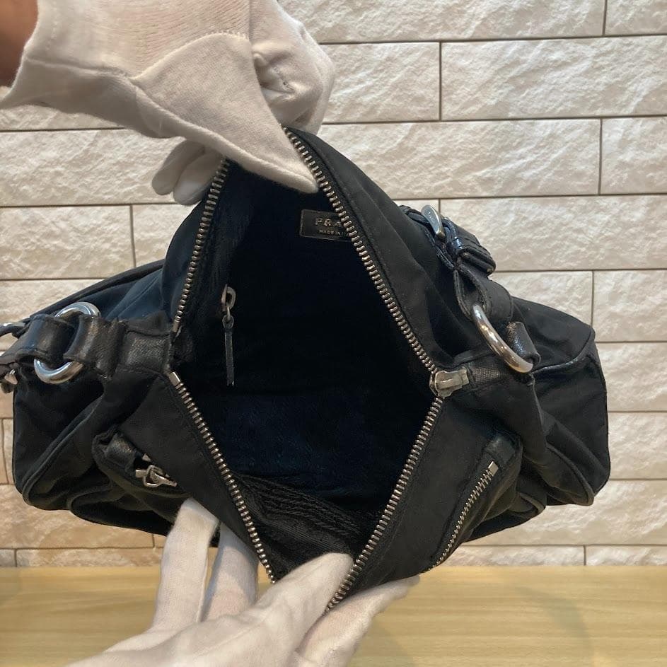 PRADA プラダ ナイロン ショルダーバッグ 肩掛け ハンドバッグ