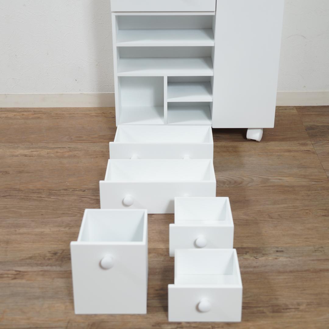 フォロー割【新品】たっぷり収納 コスメワゴン　お洒落 ドレッサー