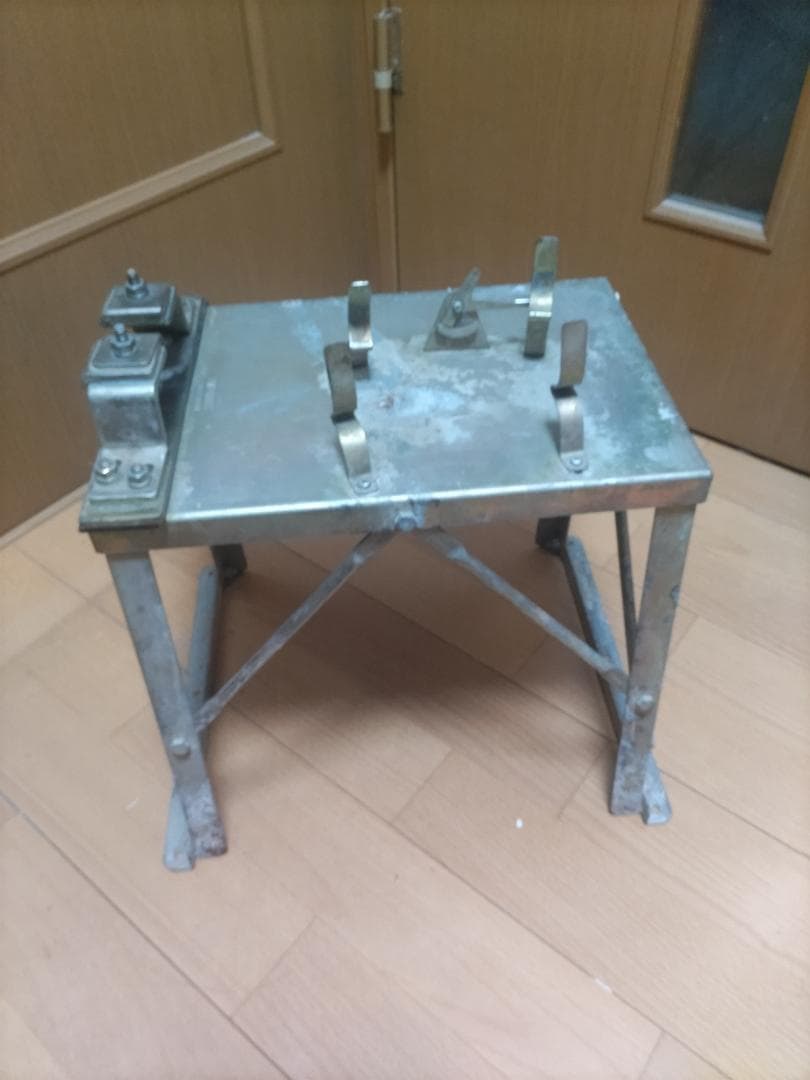 ホビーラジコン　エンジン用テストベンチ金属スタンド