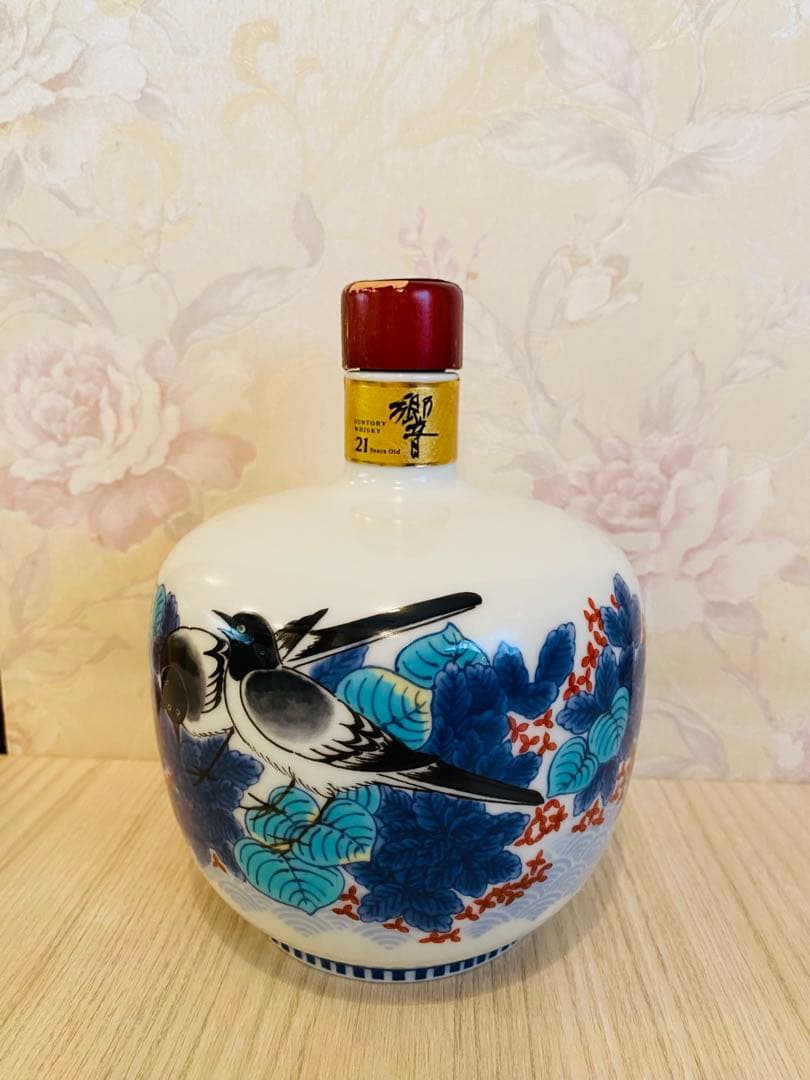 サントリー響 21年 有田焼き陶器ボトル ウイスキー 空瓶専用箱付