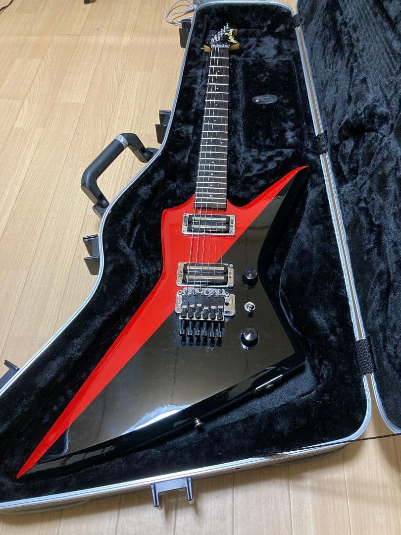 ARIA PRO II ZZ DELUXE エレキギター ブラック/レッド