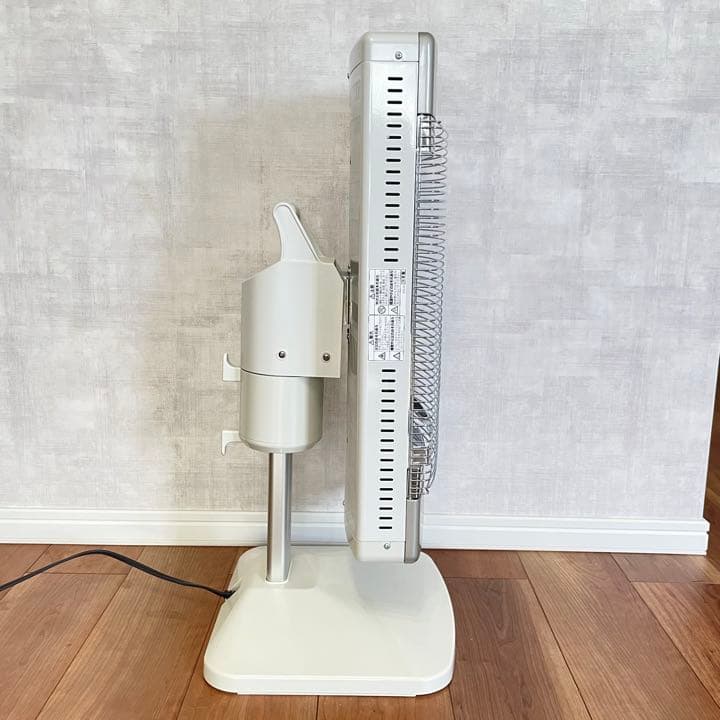 コロナ遠赤外線電気ストーブ CORONA AH-126R(SS)