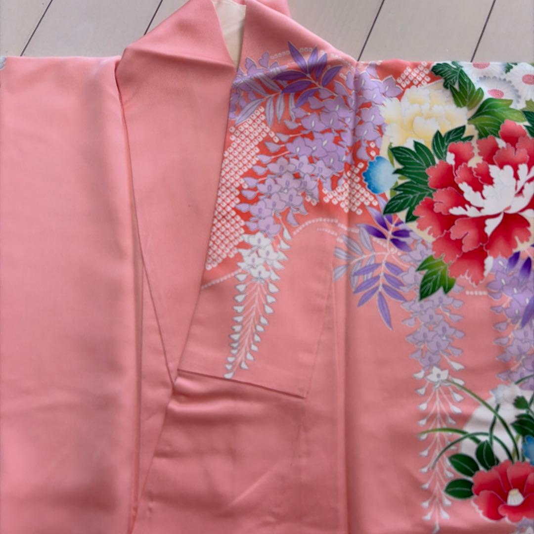 ■E5322■美品■正絹■珊瑚色 藤に花尽くし　袷　振袖■丈165　裄64.5