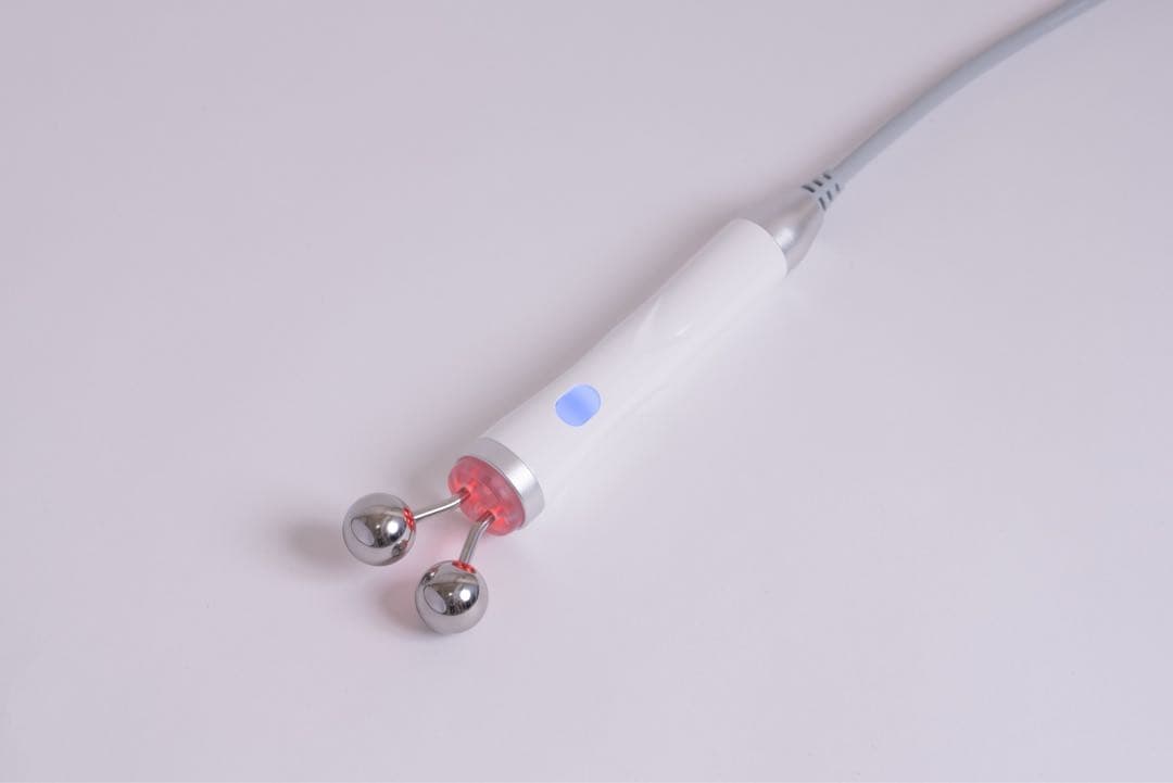 【最新美容機器】ハイパーナイフ、キャビテーション、EMS付き機器