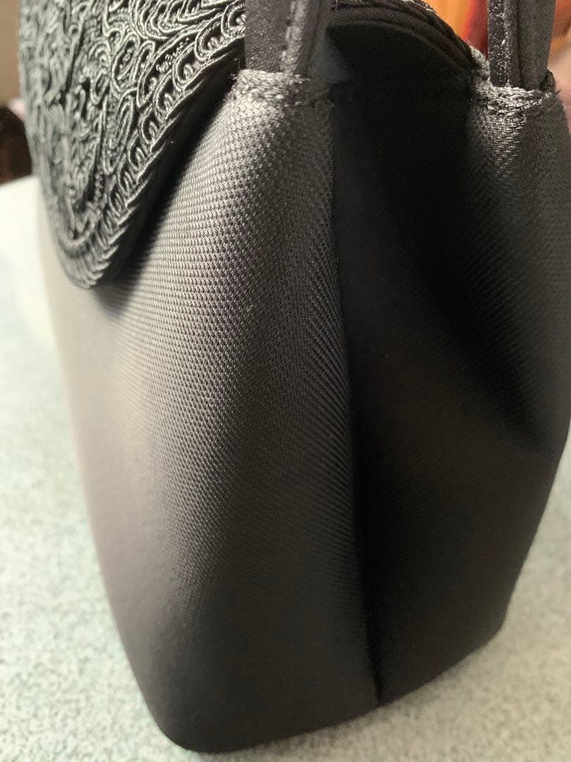 【値下げ】岩佐コード刺繍礼装ハンドバッグ