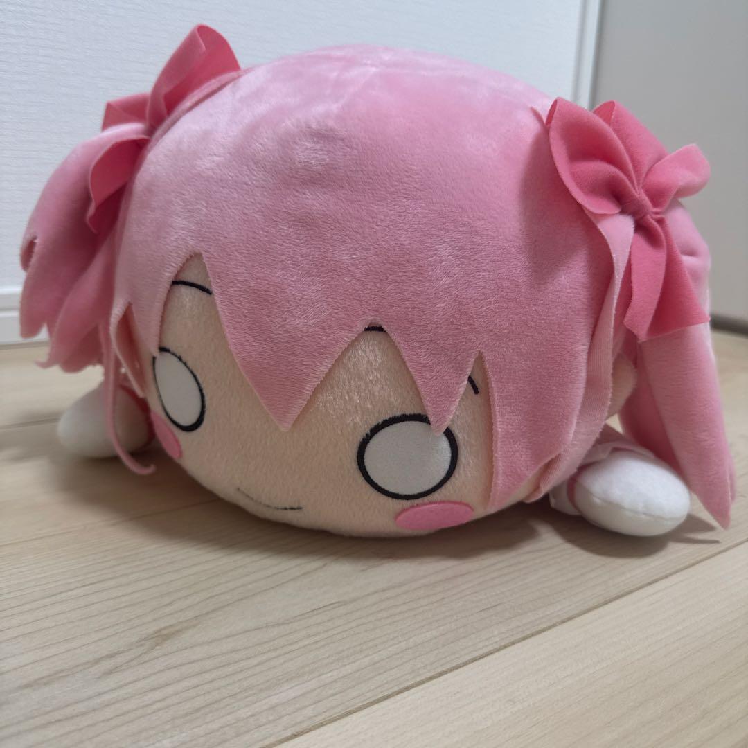 魔法少女　まどか☆マギカ　寝そべり　ぬいぐるみ