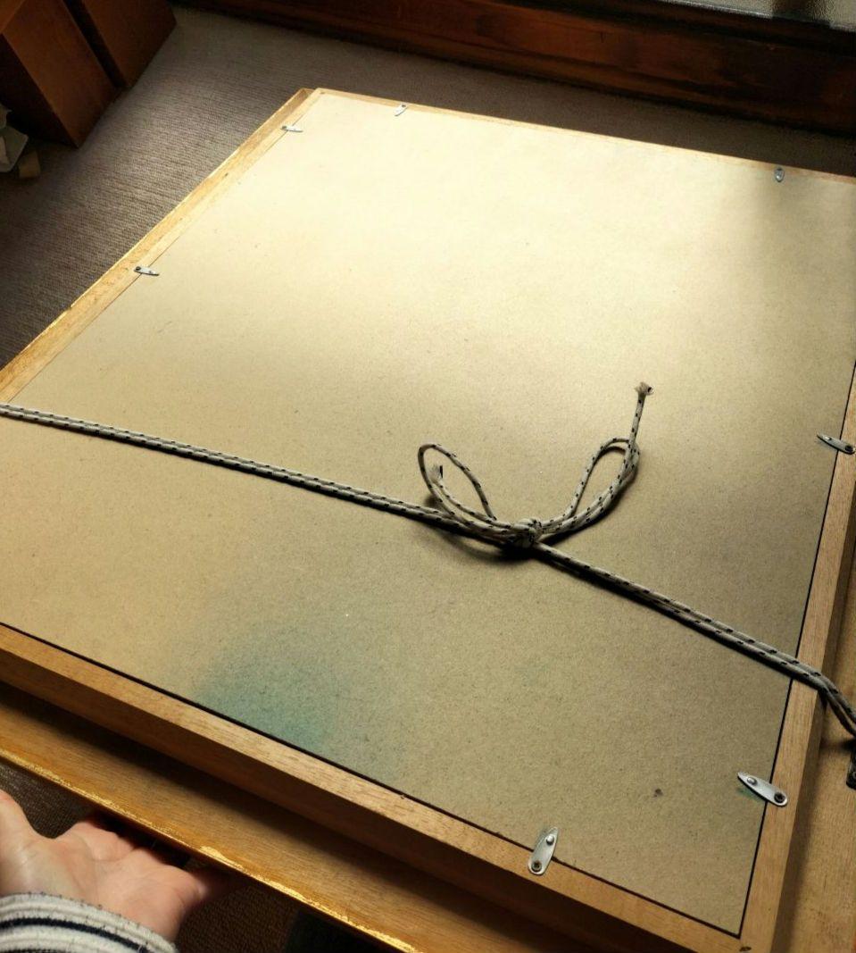 マットなゴールドの額縁　アンティーク雑貨