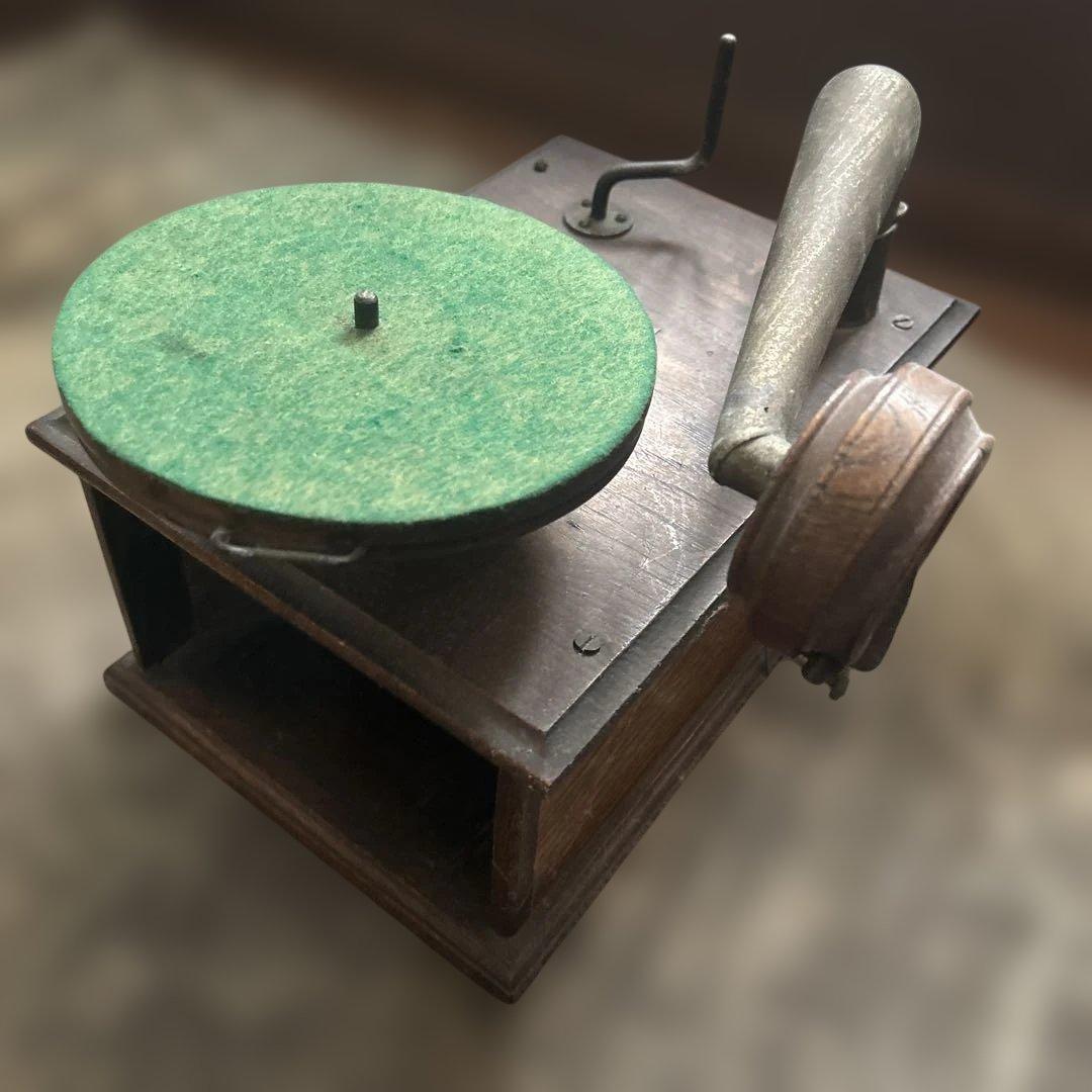 アンティーク 蓄音機 クトウ蓄音機　卓上型　くとう蓄音機　蓄音器　骨董