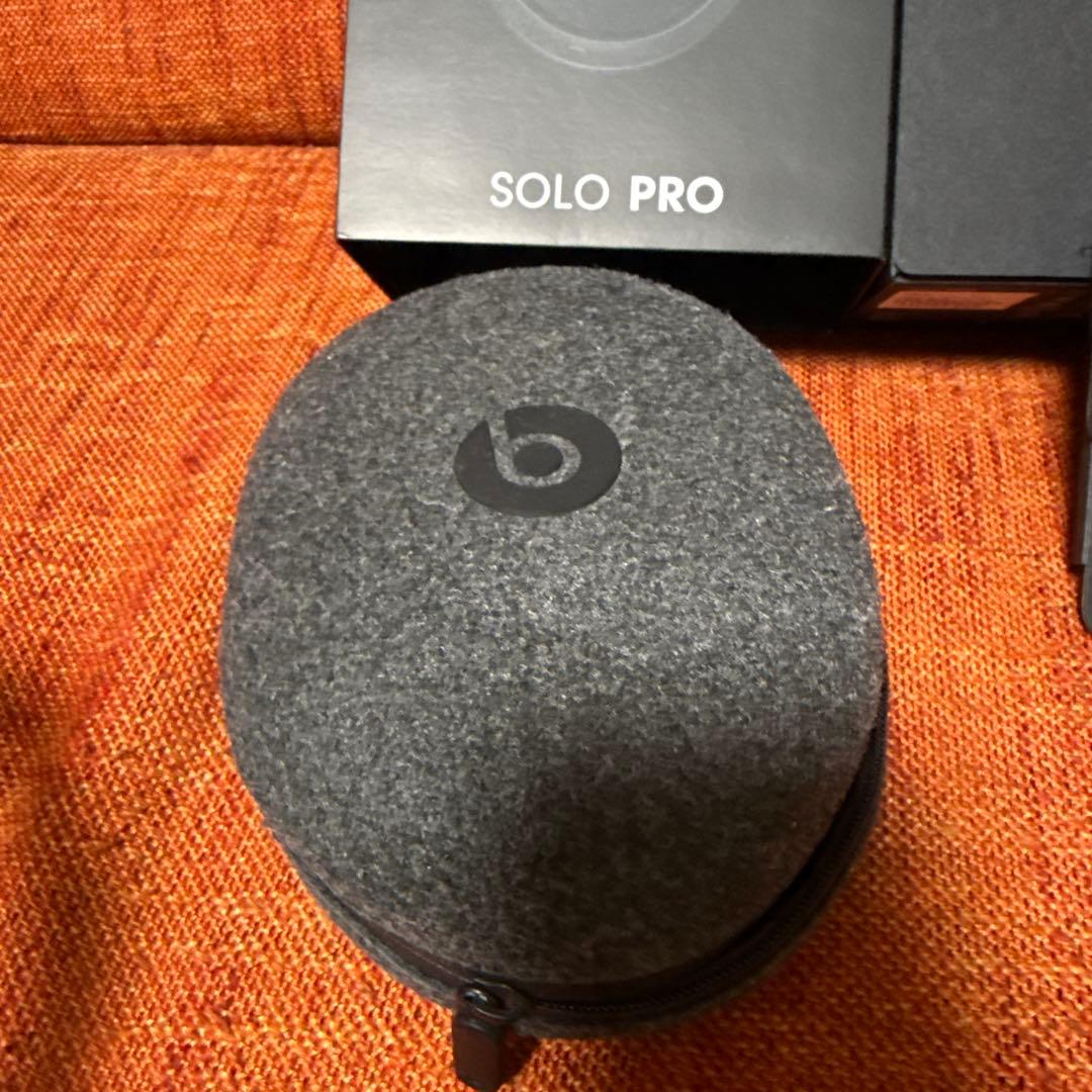 Beats Solo Pro ヘッドフォン ブラック