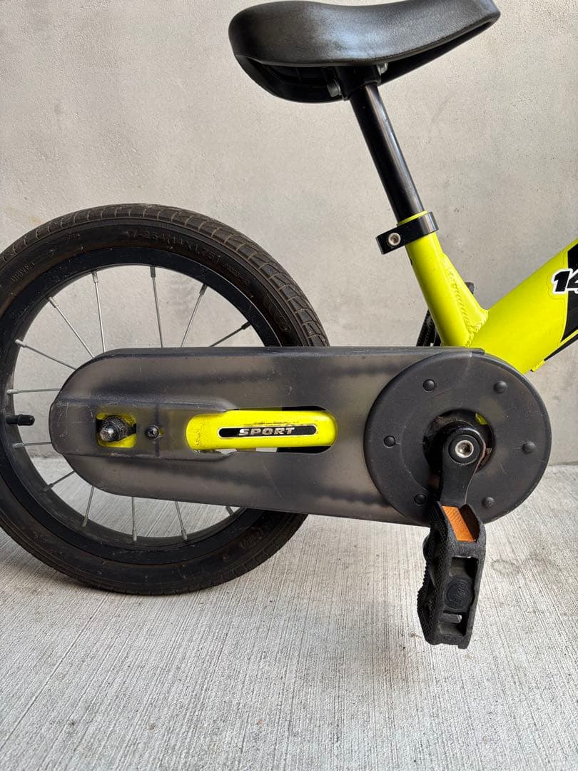 STRIDER14x ライムイエロー子供用自転車　［訳あり］梱包たのメル便