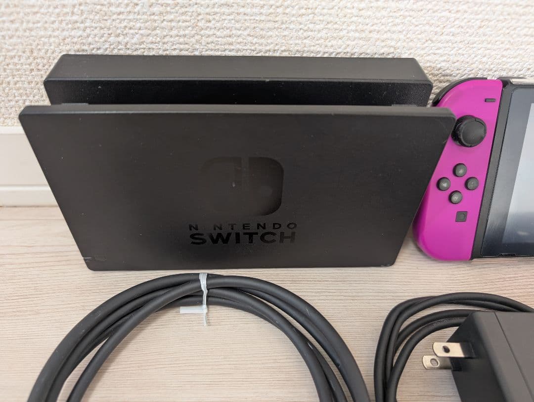 Nintendo Switch 本体 カラフルJoy-Con3個 付き