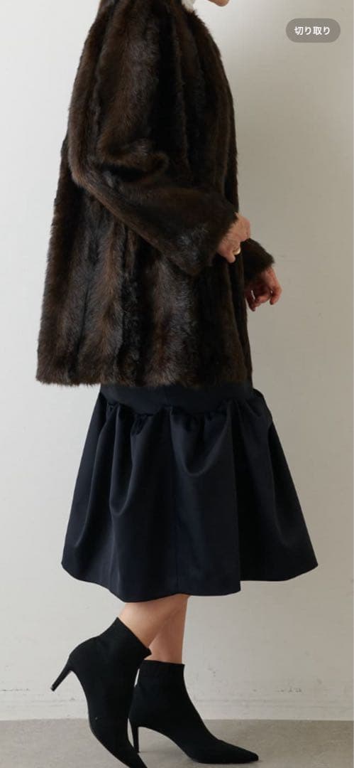 ウィムガゼット　ダブルサテンボリュームスカート