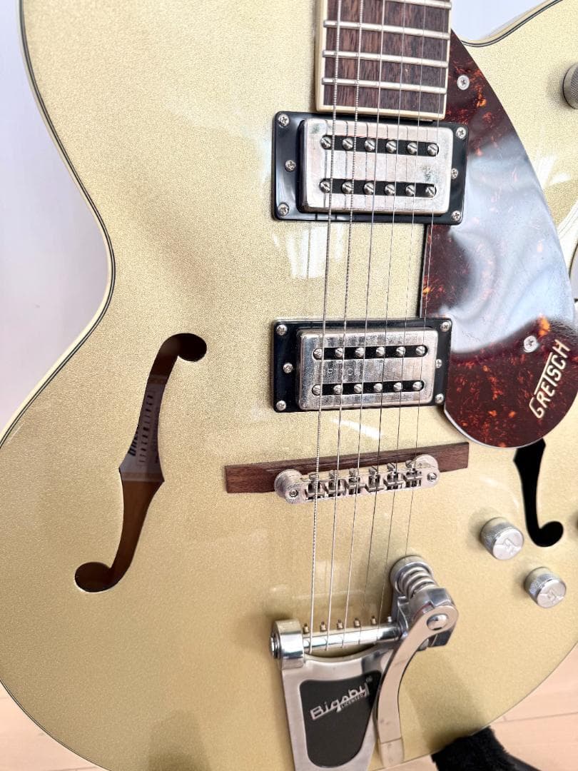 ギター Gretsch G2420T Streamliner Bigsby Gold