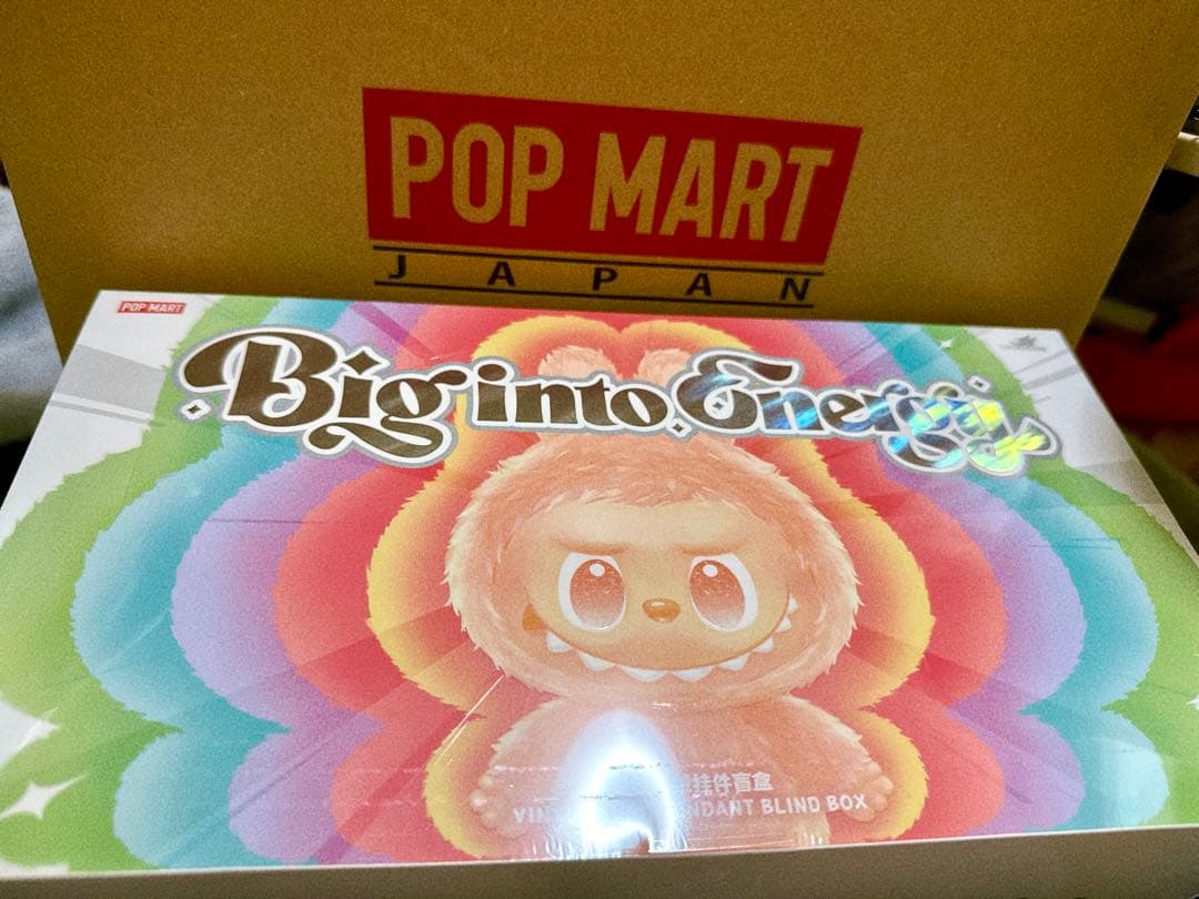 【正規品】Labubu Big into Energy アソートボックス1箱