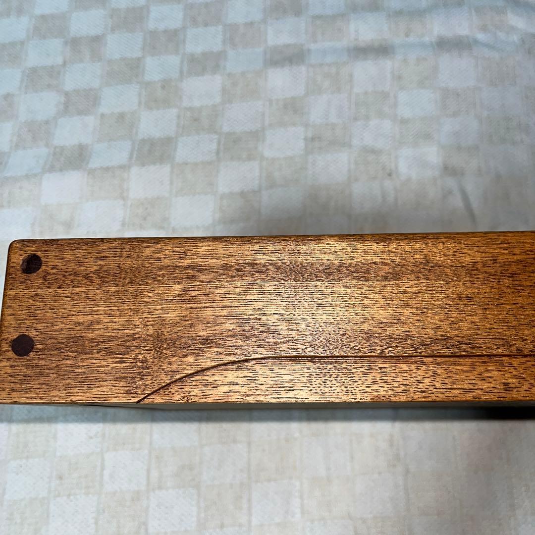 ⭕️雄勝硯　和峰　壺と葡萄彫刻の大型硯　美形美品　7Ｋg超　木製蓋と収容台付き