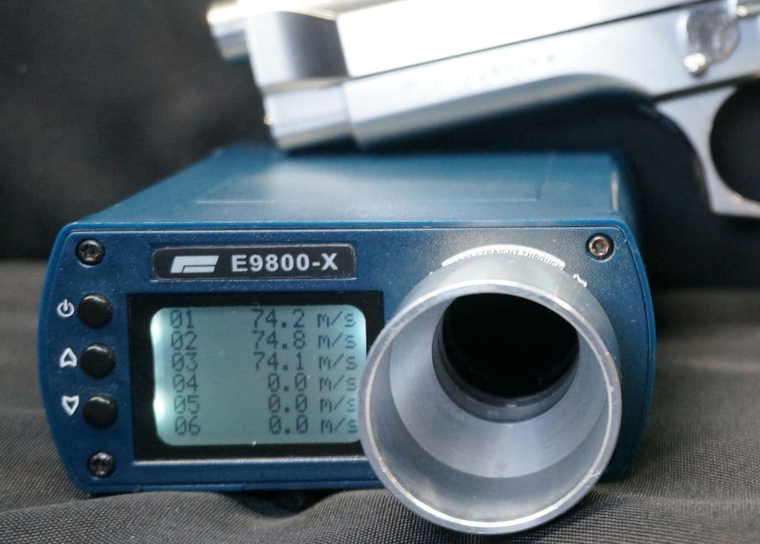 東京マルイ M92F ステンレス グリップ再塗装 社外ピストンカップ交換済 ②