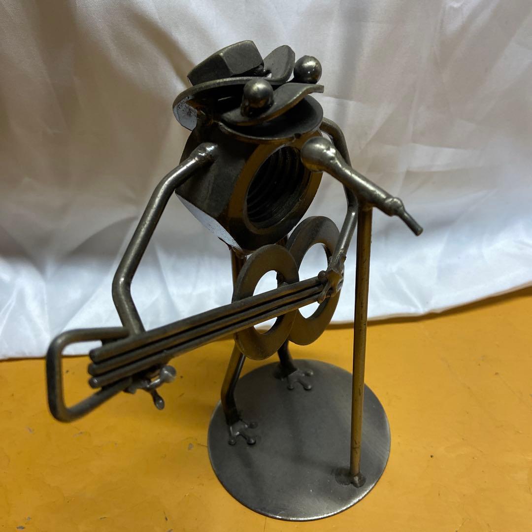 ナツトをモチーフとしたバンド