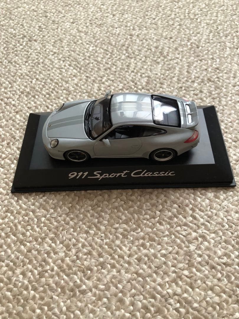 911 Sport Classic ミニカー シルバー