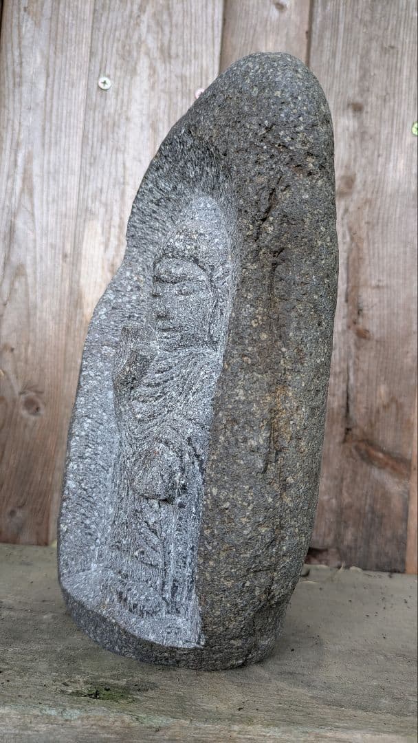 お釈迦様、石仏、釈迦如来、日本人彫刻、倉田辰彦作