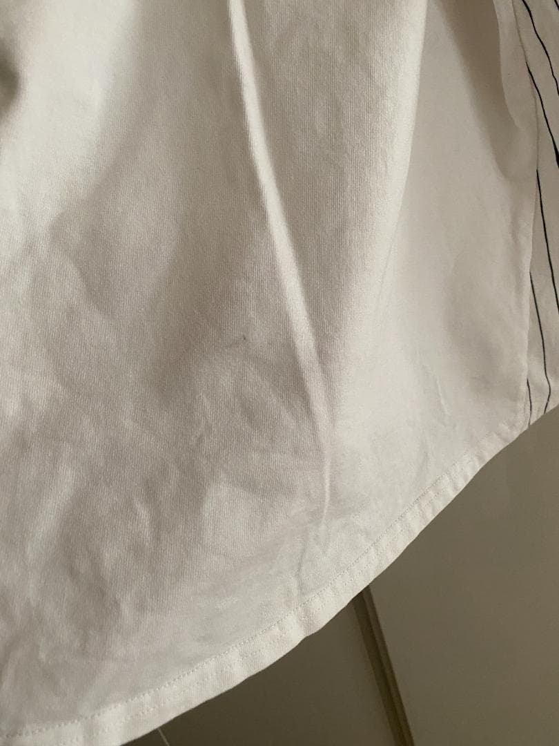 s*i様 SEE SEE yes good market s.f.c ロンT 白