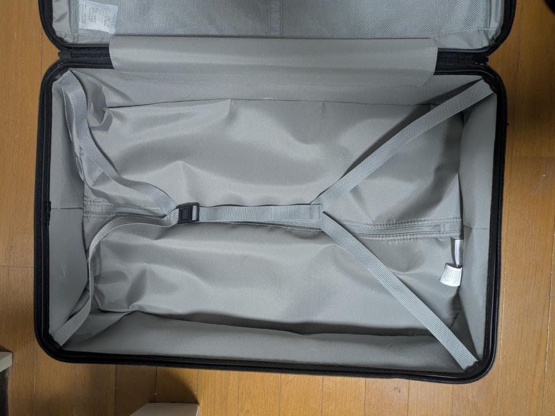 無印良品　ハードキャリーケース 36L