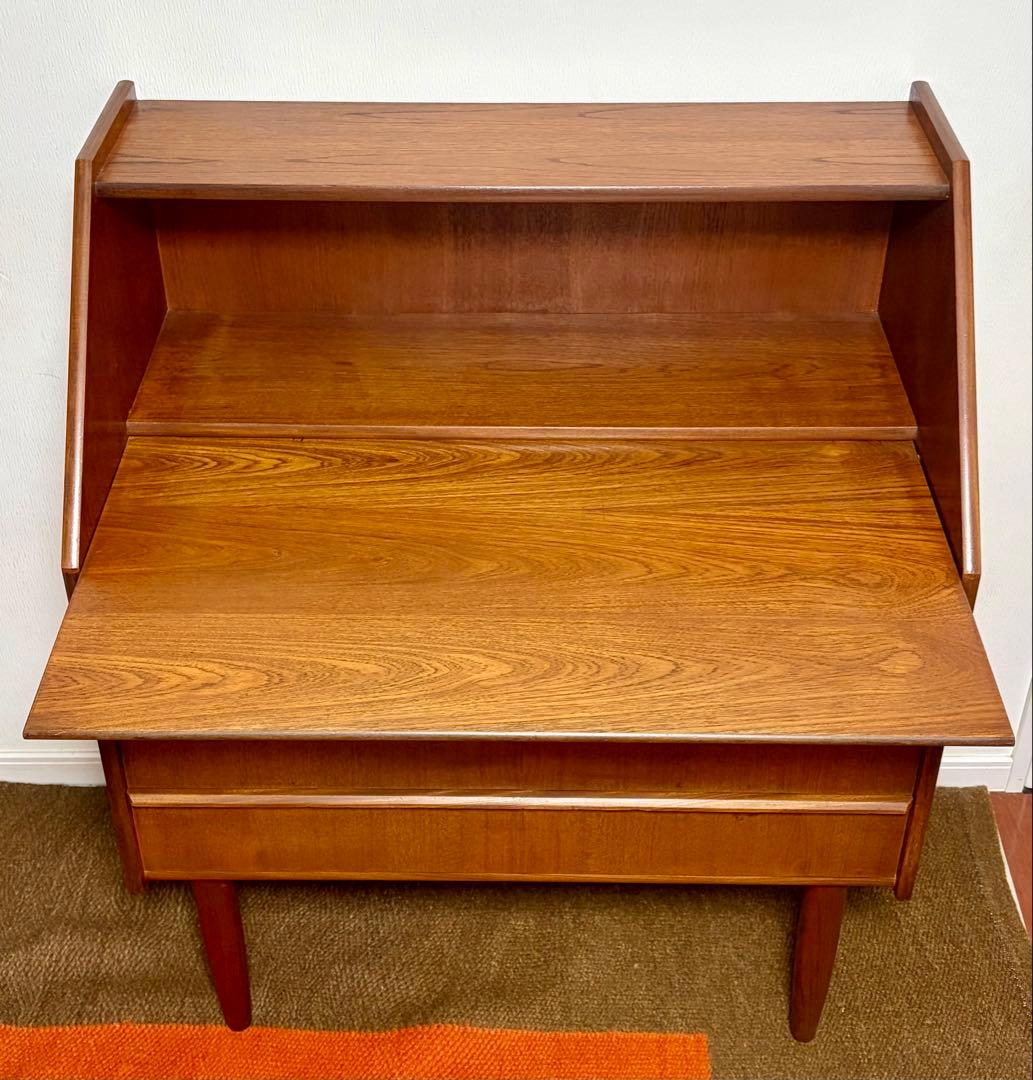 北欧家具ミラー付きライティングビューロ　デンマーク　チーク