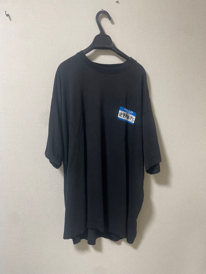 正規品　vetements Hello My Name is tシャツ