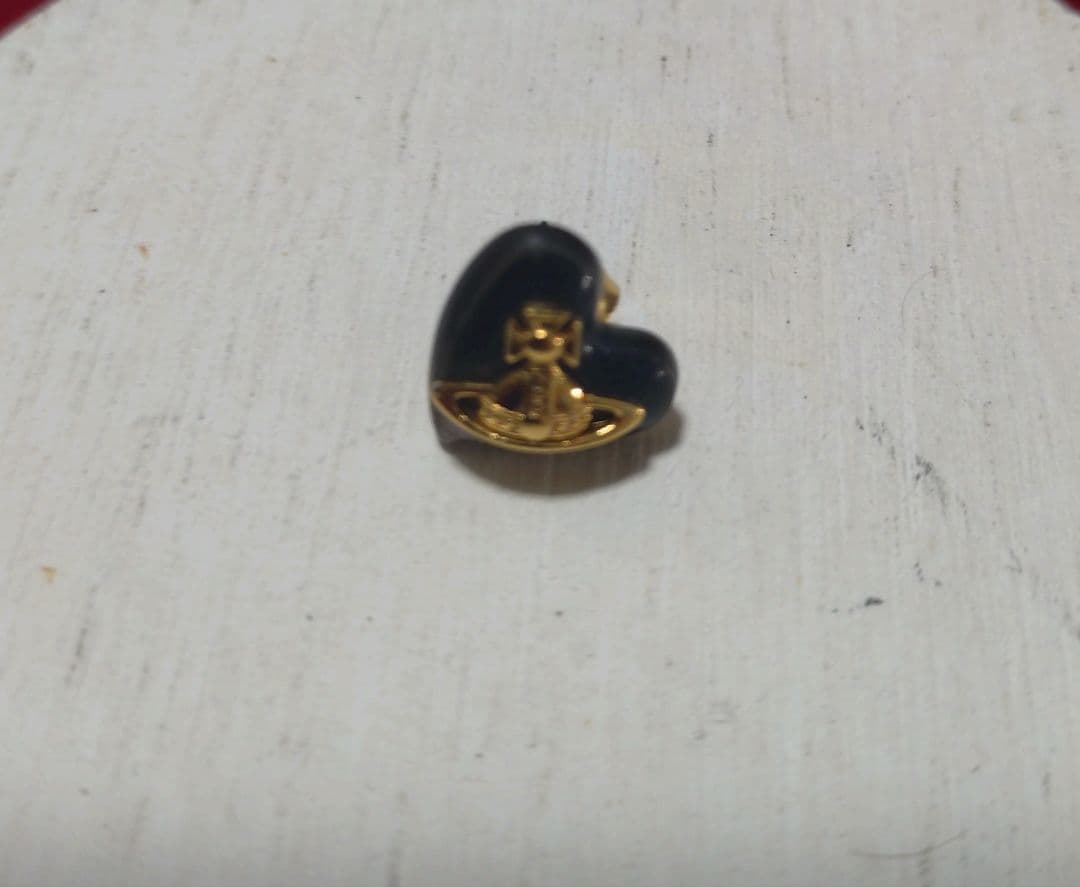 値下げしました。Vivienne Westwood ピアス
