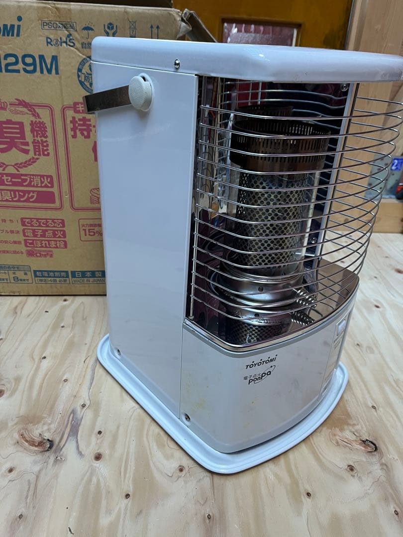 TOYOTOMI RS-H29M 灯油ストーブ ホワイト
