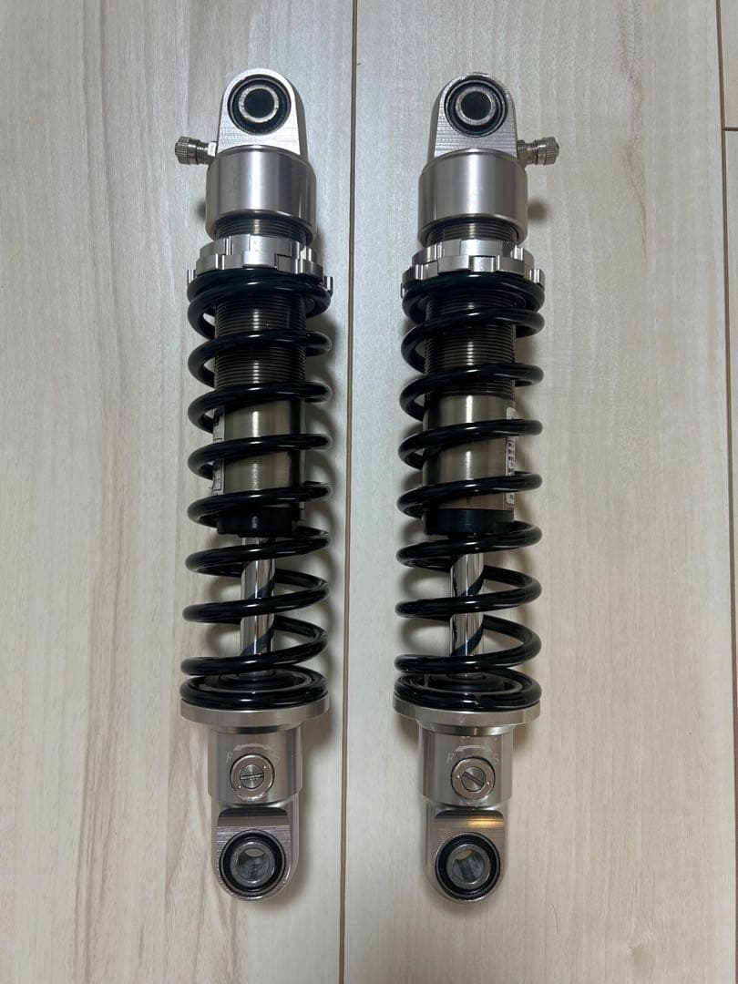 DAYTONA デイトナ　リアショック　リアサスペンション